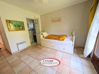 Maison - 180 m² - 7 pièces