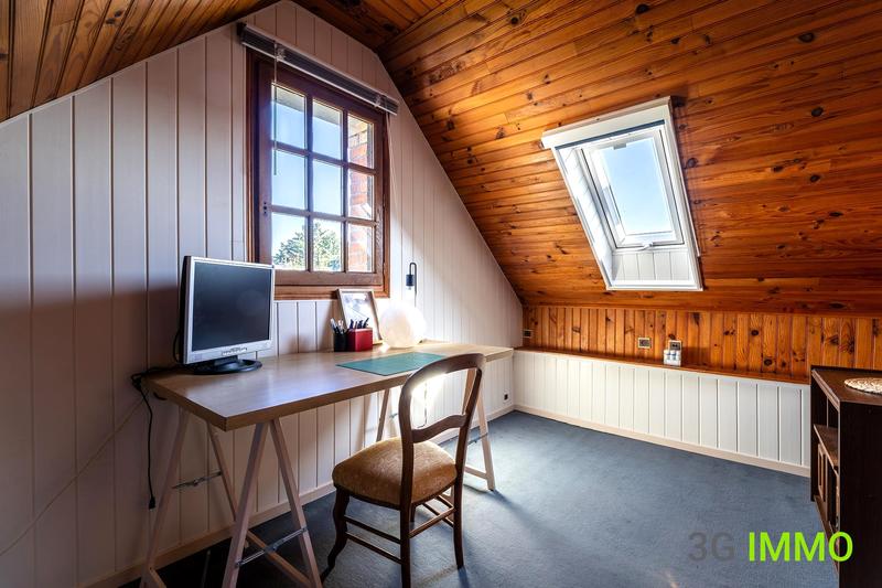 Maison traditionnelle - 140 m² - 7 pièces