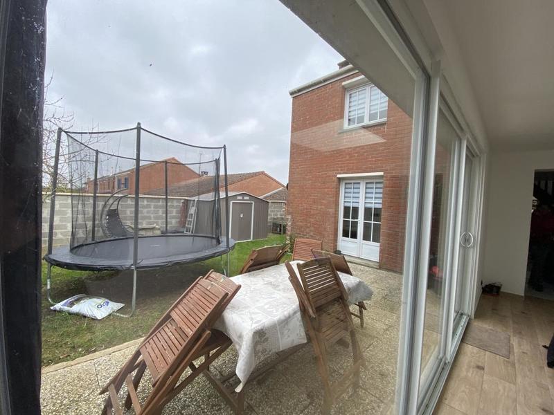 Maison - 106 m² - 7 pièces