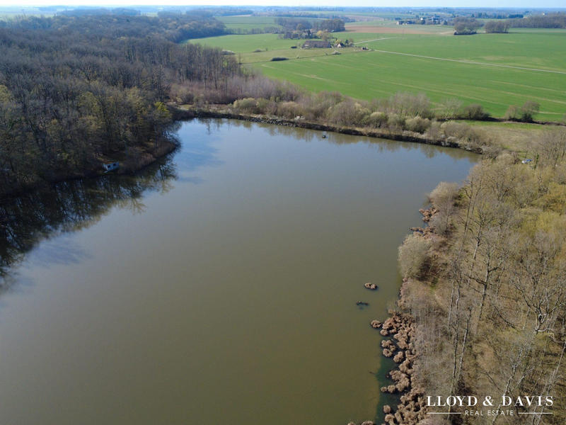 Terrain de loisirs - 81 741 m²