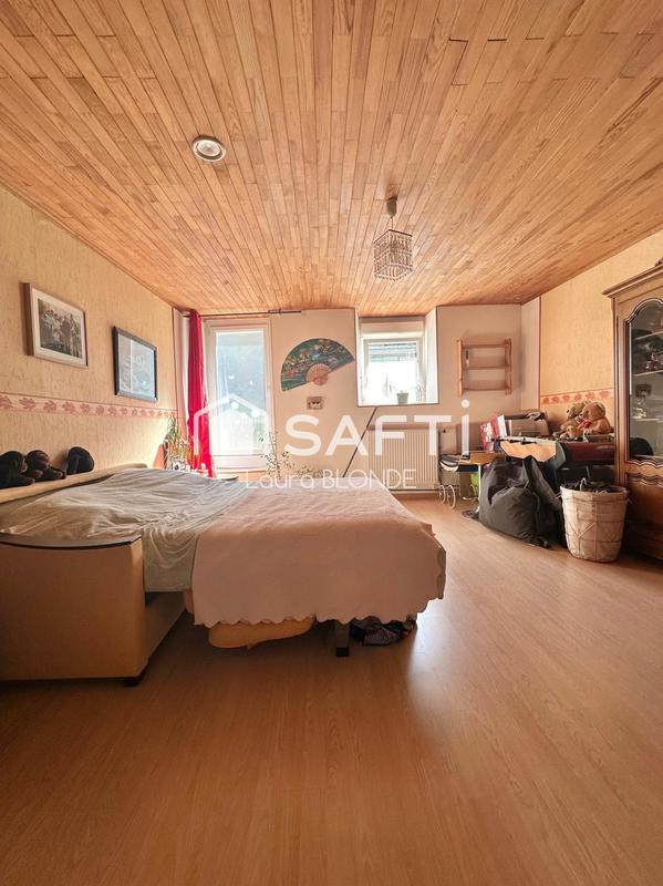 Maison de village - 140 m² - 4 pièces