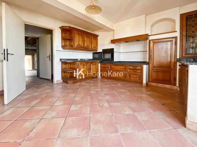 Maison - 170 m² - 5 pièces