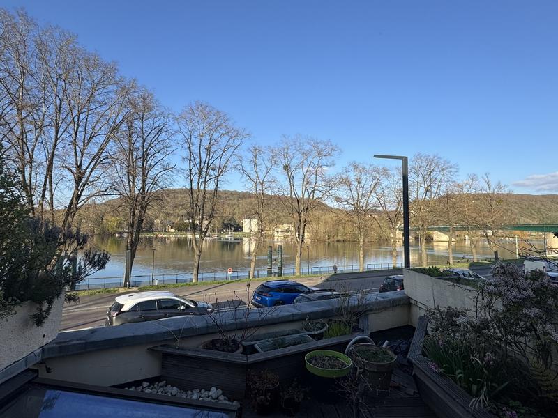 Maison - 166 m² - 6 pièces