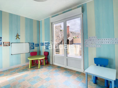 Maison - 163 m² - 8 pièces