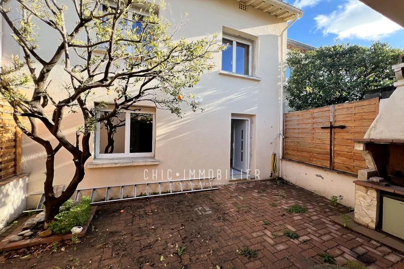 Maison de ville - 90 m² - 5 pièces