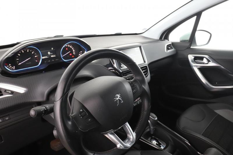 Peugeot 2008 1.2 PureTech Allure Eat6 110 ch