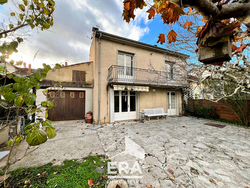 Maison - 179 m² - 6 pièces