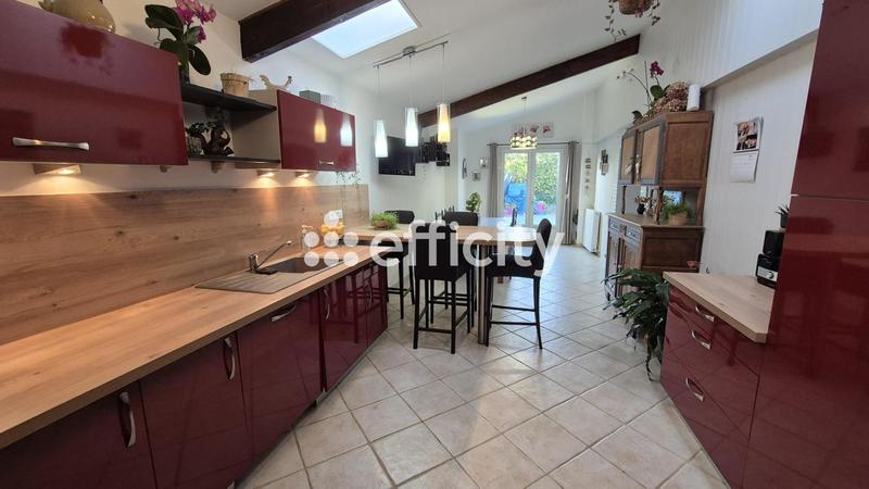 Maison - 125 m² - 5 pièces