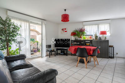 Appartement - 64 m² - 3 pièces