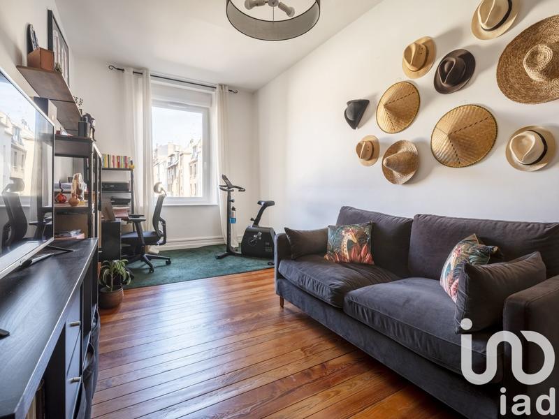 Appartement - 208 m² - 6 pièces