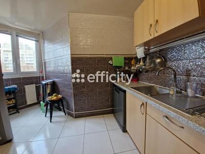 Appartement - 91 m² - 5 pièces