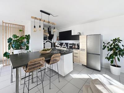 Appartement - 83 m² - 3 pièces