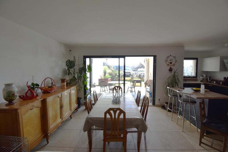 Appartement - 91 m² - 3 pièces