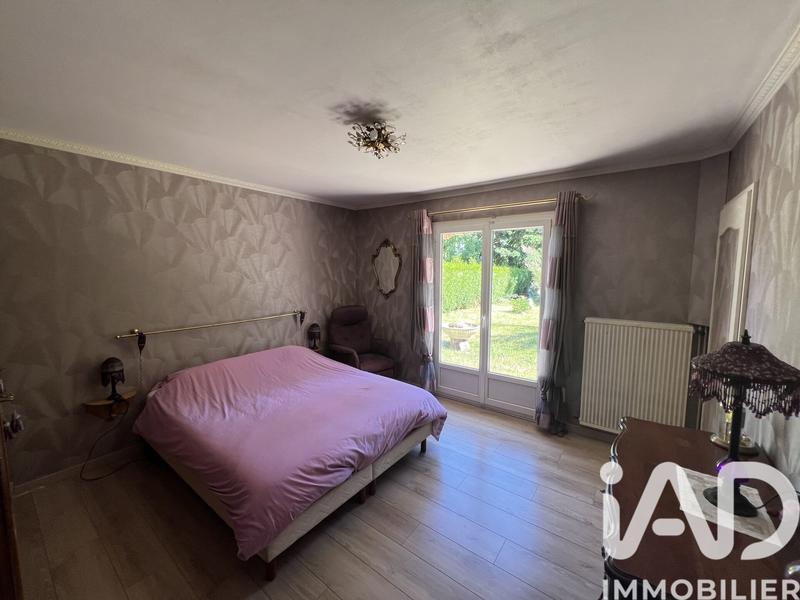 Maison - 160 m² - 8 pièces