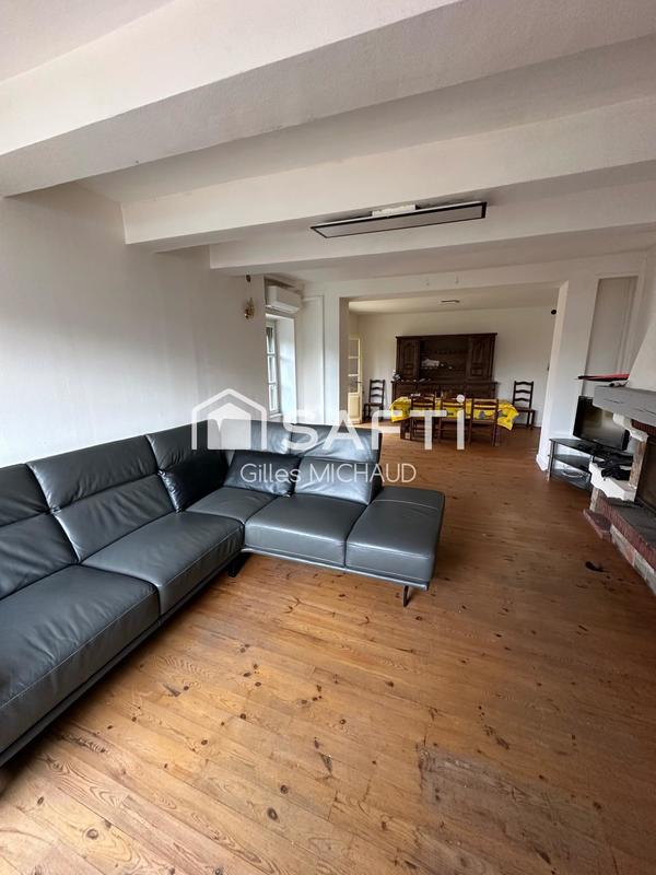 Maison - 170 m² - 6 pièces