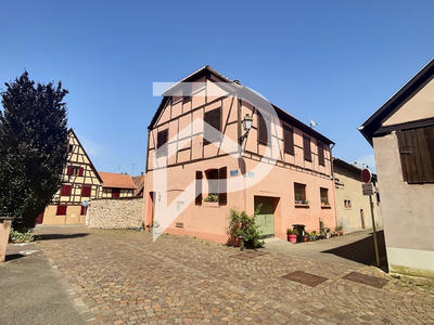 Maison de village - 125 m² - 6 pièces