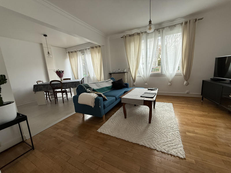 Maison - 91 m² - 5 pièces