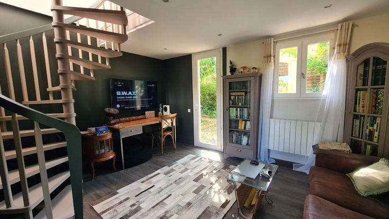 Villa - 208 m² - 8 pièces