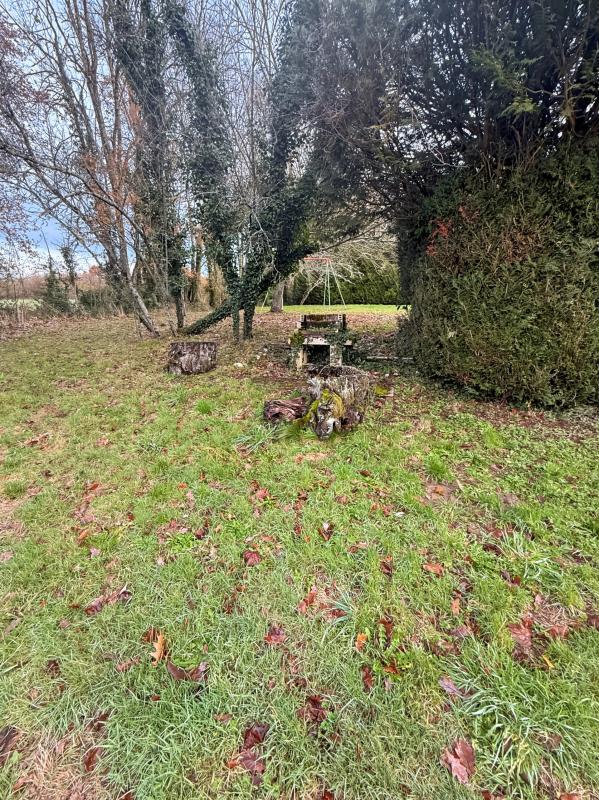 Maison en pierre - 130 m² - 9 pièces