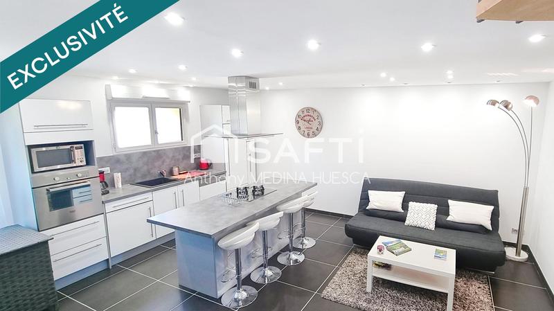 Maison - 225 m² - 7 pièces