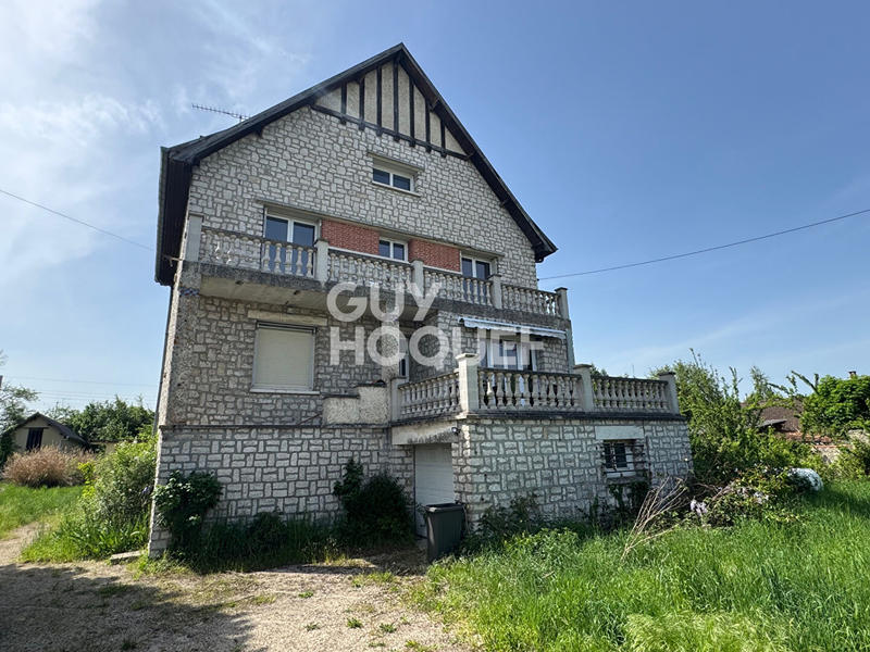 Maison - 200 m² - 8 pièces