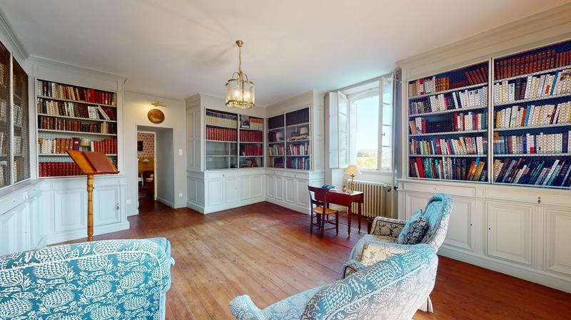 Château - 1 000 m² - 10 pièces