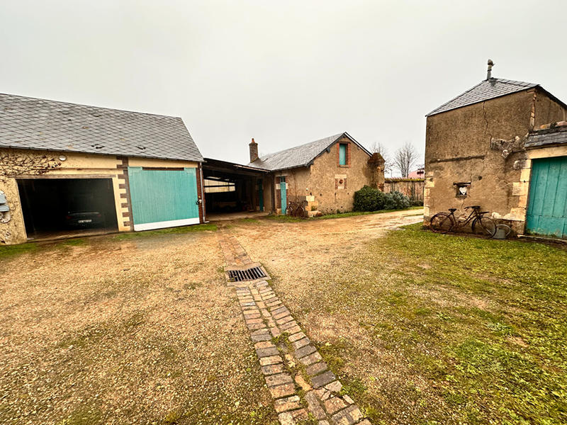 Immeuble - 305 m² - 10 pièces