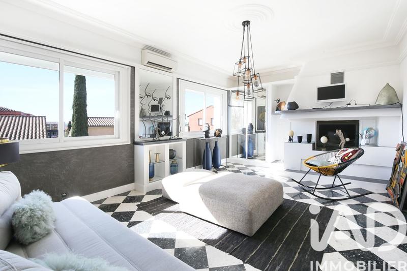 Maison de ville - 296 m² - 7 pièces