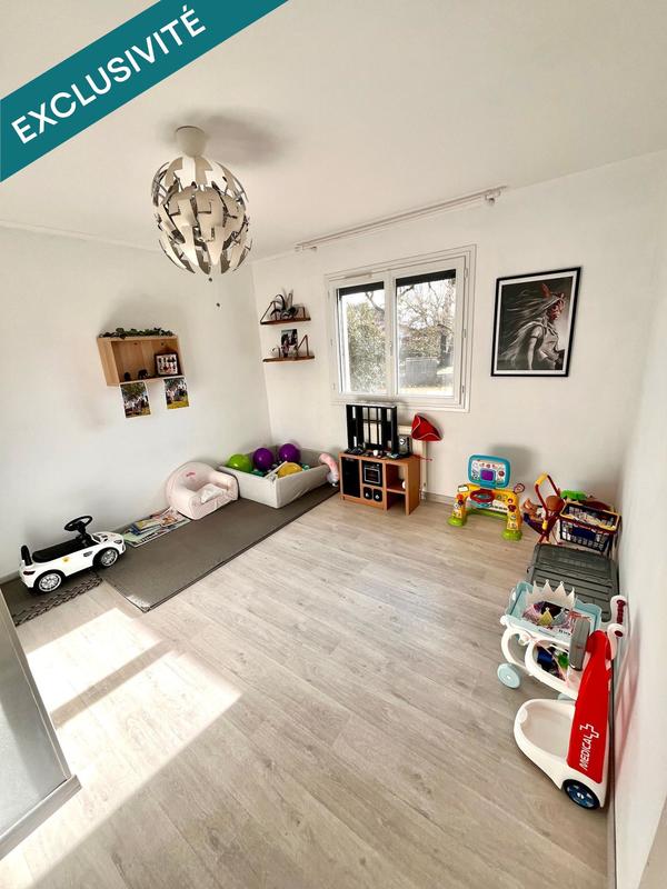 Maison - 143 m² - 6 pièces