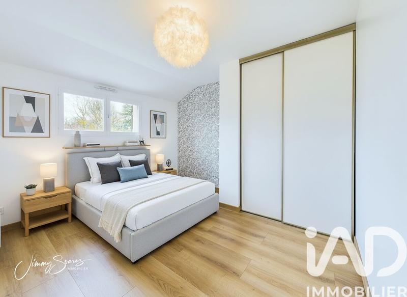 Maison - 170 m² - 6 pièces