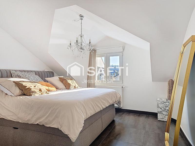 Appartement - 83 m² - 5 pièces