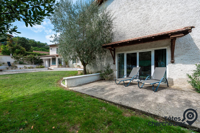 Ferme - 255 m² - 7 pièces