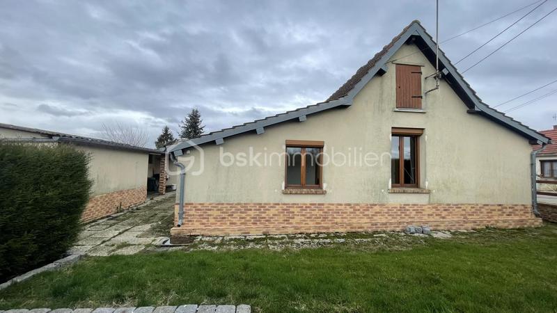 Maison traditionnelle - 70 m² - 3 pièces