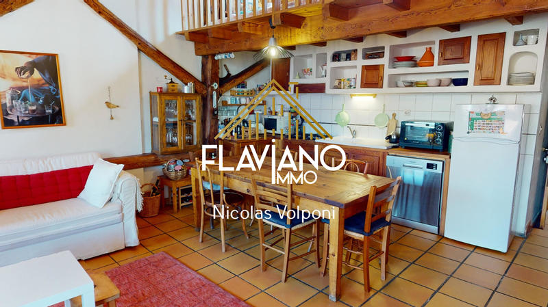 Appartement - 123 m² - 5 pièces