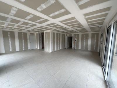 Maison - 157 m² - 6 pièces