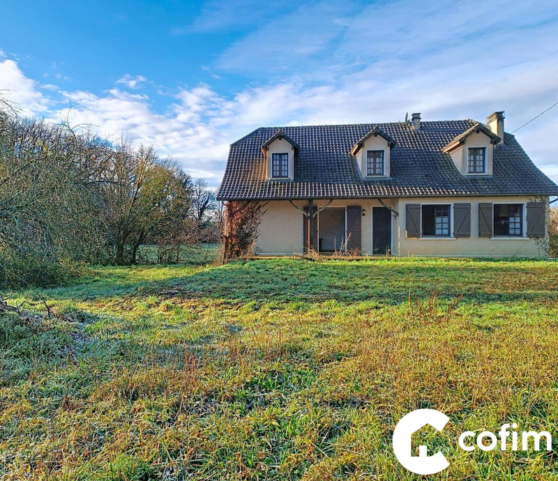 Maison - 210 m² - 8 pièces