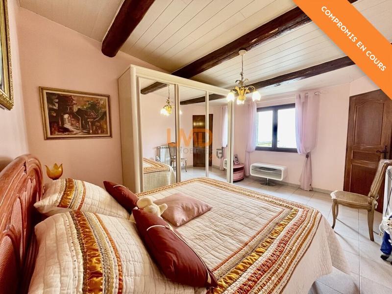 Maison de village - 80 m² - 3 pièces