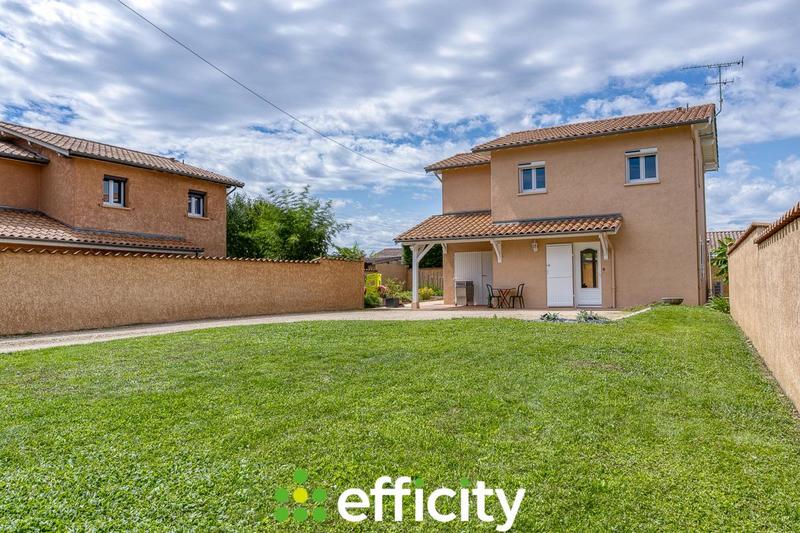 Maison - 90 m² - 4 pièces