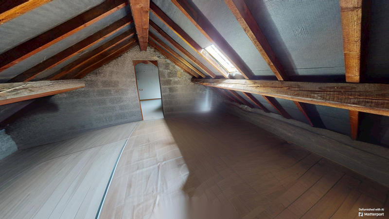 Maison - 216 m² - 8 pièces