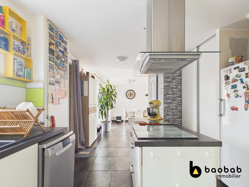 Appartement - 76 m² - 3 pièces