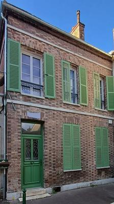 Maison de ville - 100 m² - 5 pièces