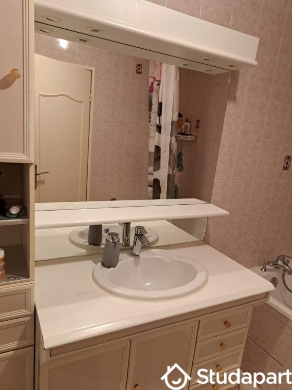 Chambre - 12 m² - 1 pièce