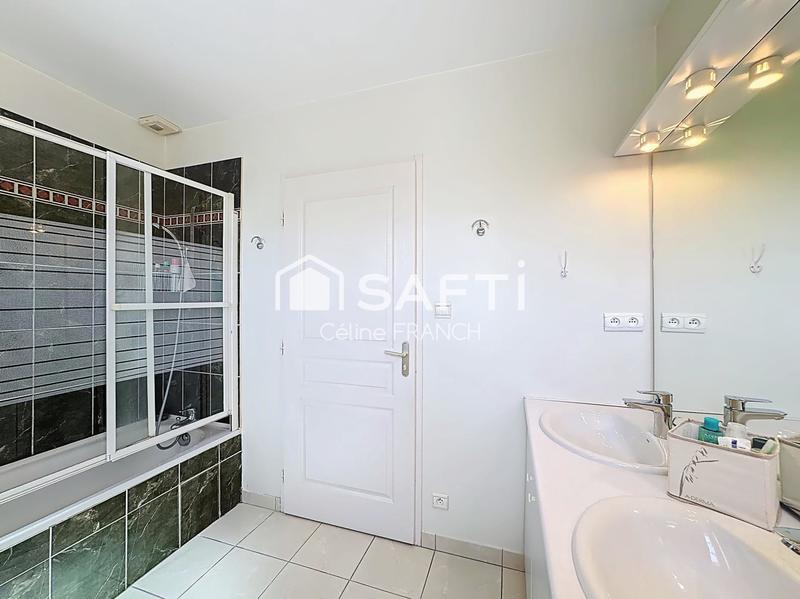 Maison - 126 m² - 5 pièces