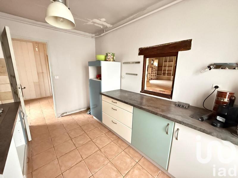 Maison - 202 m² - 9 pièces