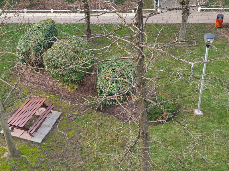 Appartement - 65 m² - 4 pièces