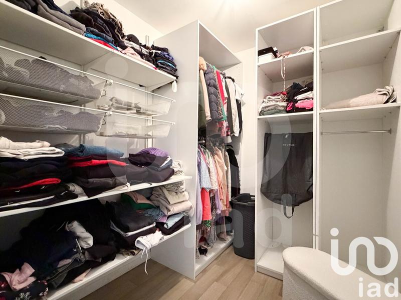 Maison - 200 m² - 7 pièces