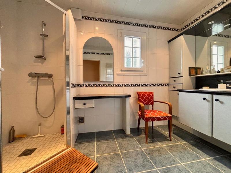 Maison - 111 m² - 5 pièces