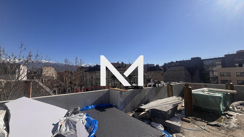 Appartement - 87 m² - 4 pièces