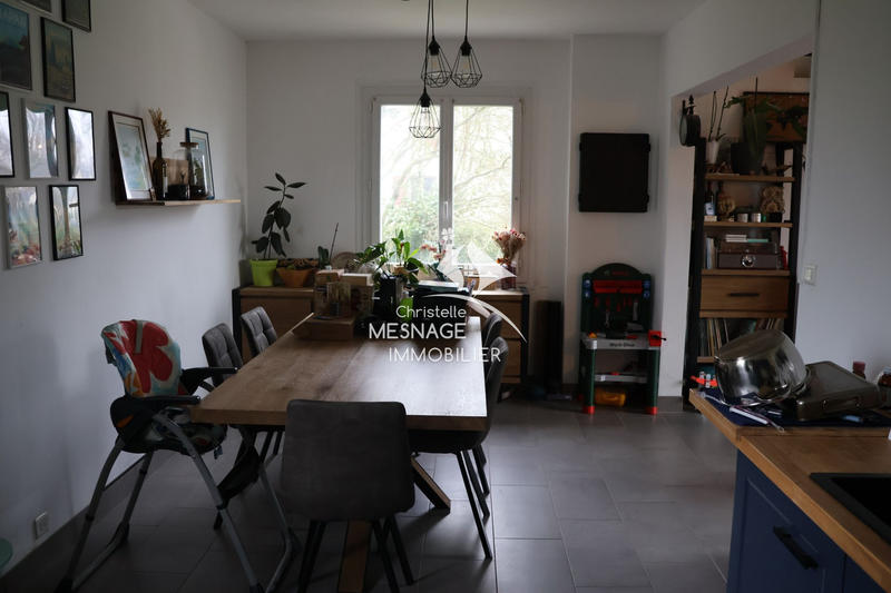 Maison - 140 m² - 6 pièces