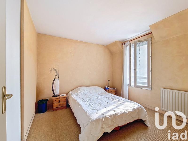 Maison - 203 m² - 8 pièces